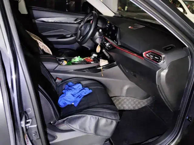 Changan Oushang X5 — Фото автомобиля 8