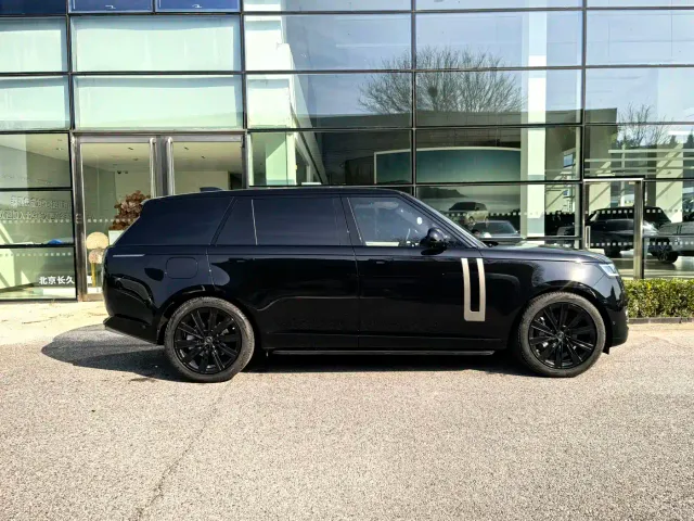 Land Rover Range Rover — Фото автомобиля 3