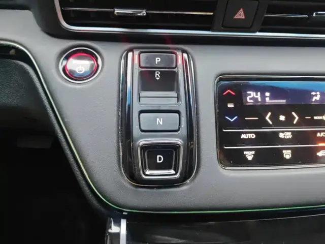 Honda Odyssey — Фото автомобиля 16