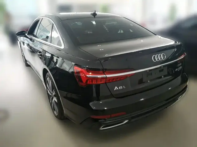 Audi A6L — Фото автомобиля 6