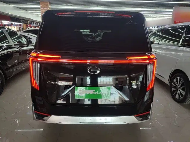 GAC Trumpchi M8 — Фото автомобиля 5