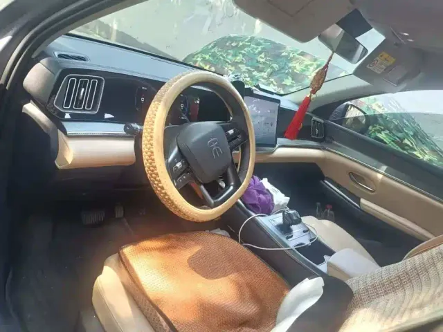 BYD Song Pro — Фото автомобиля 5