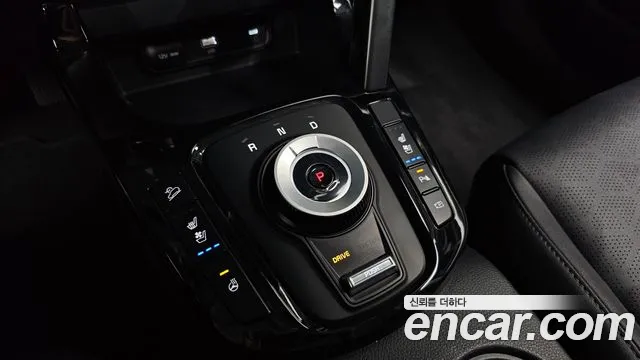 Kia Seltos New — Фото автомобиля 9