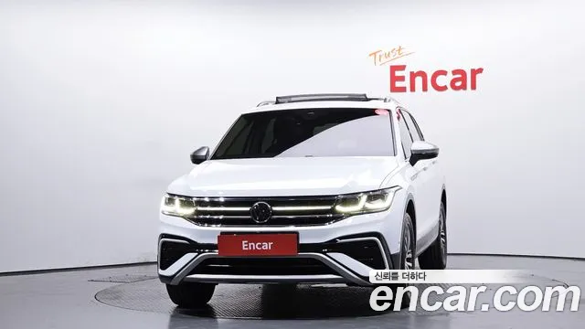 Volkswagen Tiguan — Фото автомобиля 3