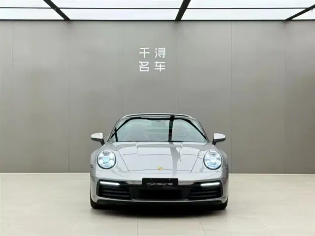 Porsche 911 — Фото автомобиля 2