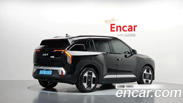 Kia EV3 — Фото автомобиля 2
