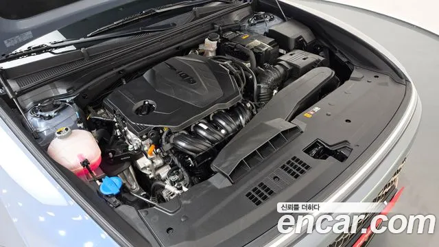 Hyundai Grandeur GN7 — Фото автомобиля 9