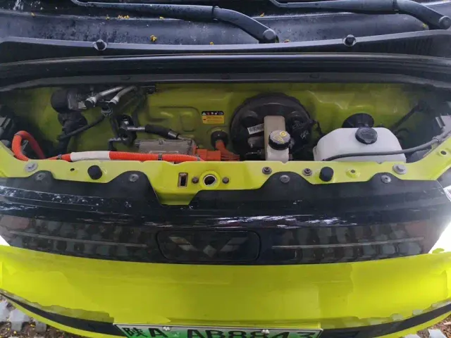 Wuling Hongguang Mini EV — Фото автомобиля 16