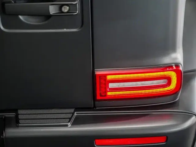 Mercedes-Benz G-Class — Фото автомобиля 18