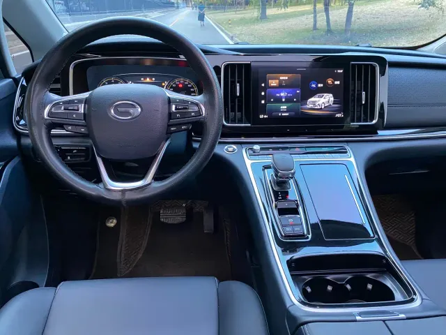 GAC Trumpchi M8 — Фото автомобиля 9