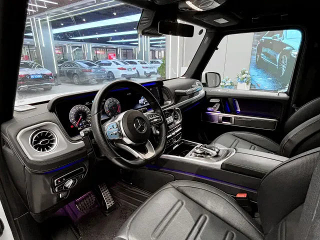Mercedes-Benz G-Class — Фото автомобиля 4