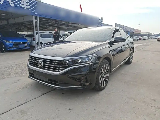 Фотография автомобиля — Volkswagen Passat