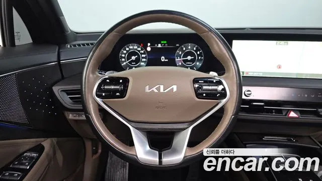 Kia K8 — Фото автомобиля 19