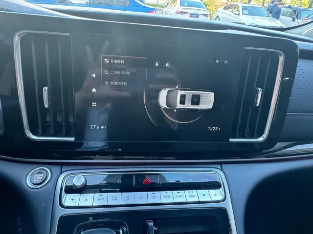 GAC Trumpchi M8 — Фото автомобиля 27