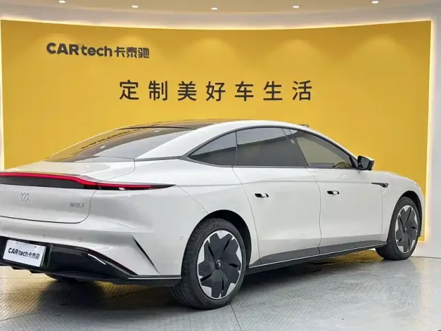 IM Motors L7 — Фото автомобиля 3