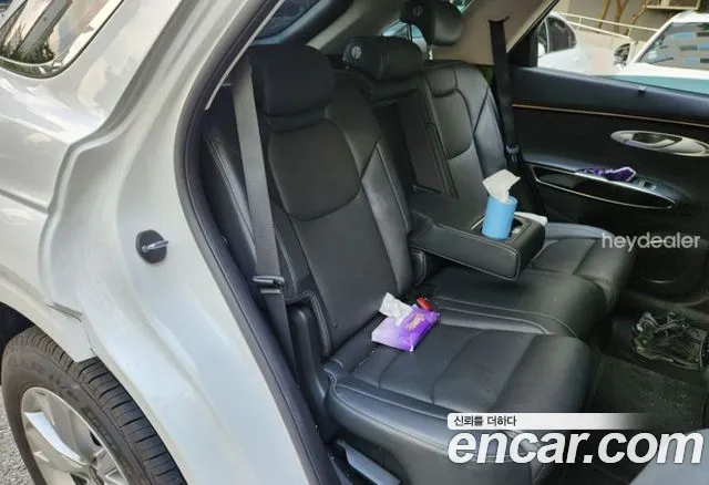 Genesis GV70 — Фото автомобиля 7