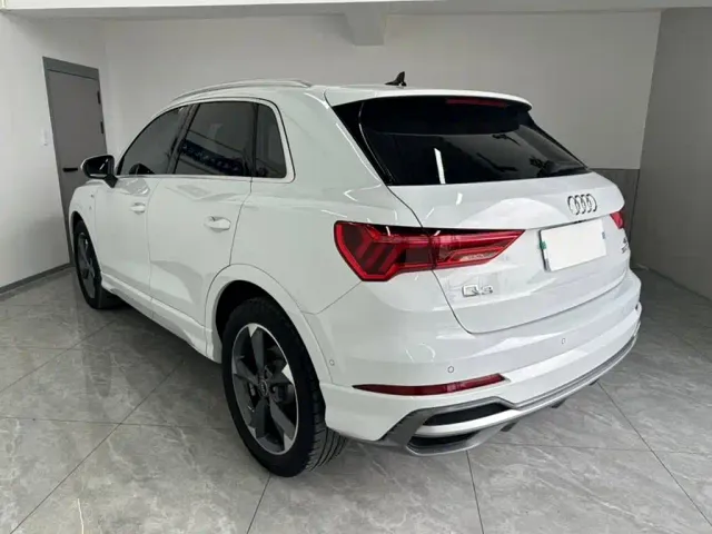 Audi Q3 — Фото автомобиля 6