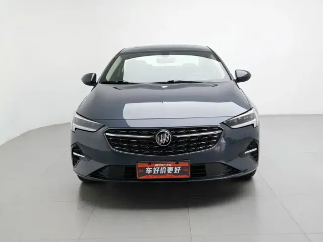 Buick Regal — Фото автомобиля 3