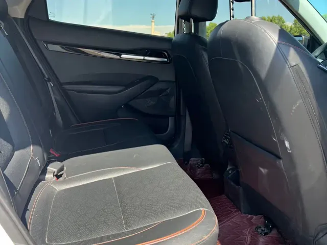 Kia Seltos — Фото автомобиля 10