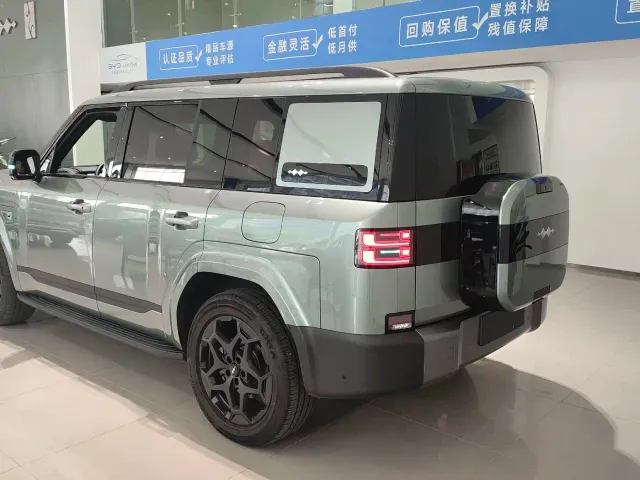 BYD FangChengBao Titanium 7 — Фото автомобиля 2
