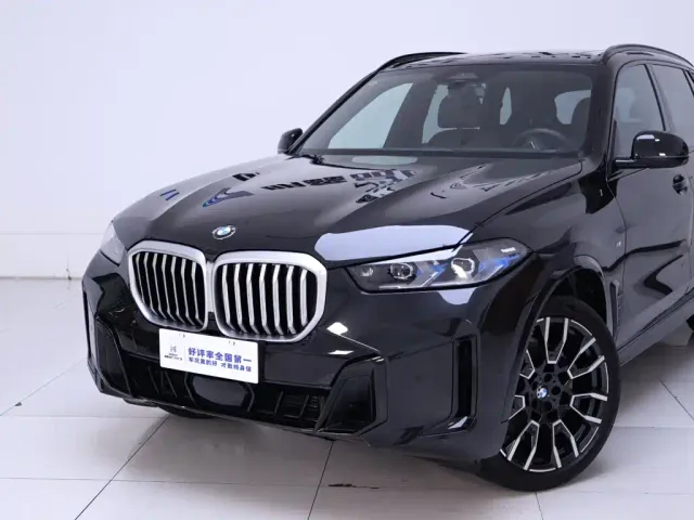 BMW X5 — Фото автомобиля 3