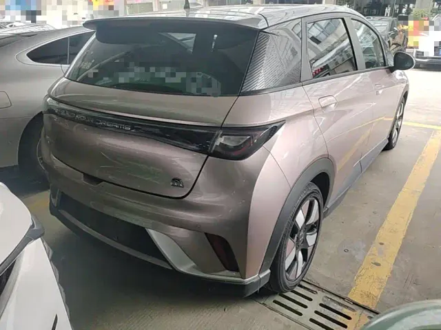 BYD Dolphin — Фото автомобиля 6
