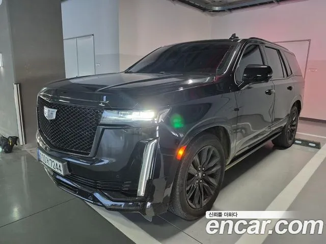 Cadillac Escalade 5th Gen — Фото автомобиля 2