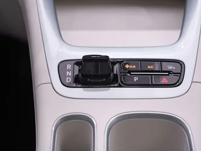 Geely Starry Wish — Фото автомобиля 14