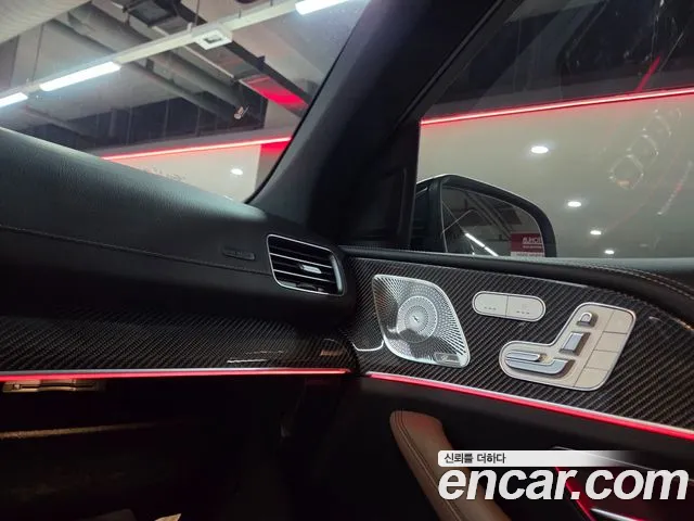 Mercedes-Benz GLE-Class — Фото автомобиля 16