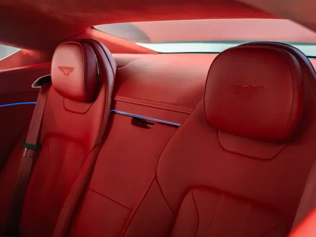 Bentley Continental — Фото автомобиля 10