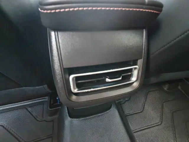 Changan Eado — Фото автомобиля 11