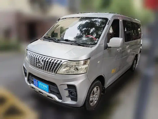 Фотография автомобиля — Changan Ruixing M60