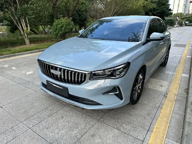 Geely Emgrand — Фото автомобиля 2