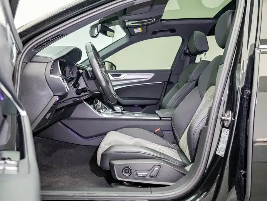 Audi Audi A6L 2024 40 TFSI Luxury Dynamic — Фото автомобиля 10