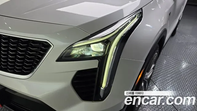 Cadillac XT4 2.0 Sport AWD — Фото автомобиля 19