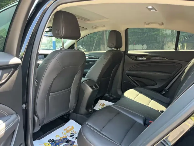Buick Regal — Фото автомобиля 9