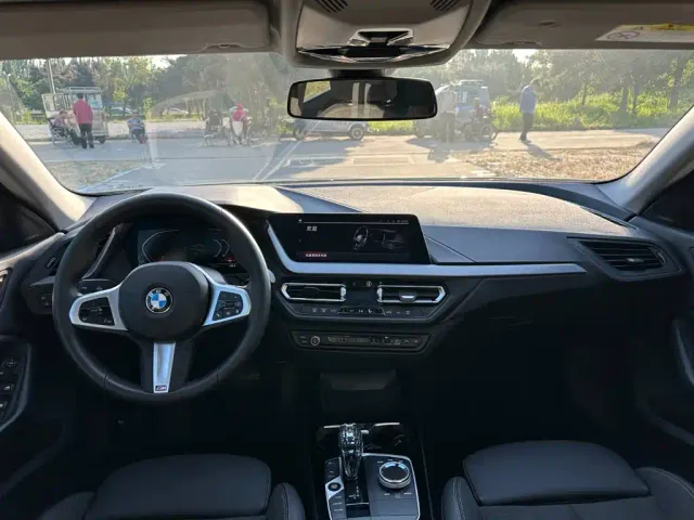 BMW 2 Series — Фото автомобиля 11