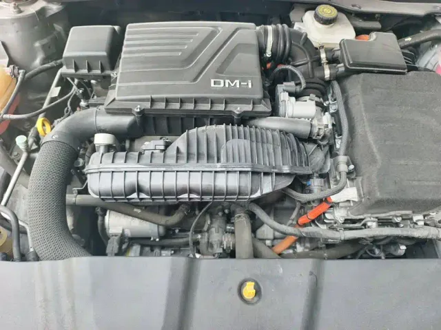 BYD Qin PLUS — Фото автомобиля 16