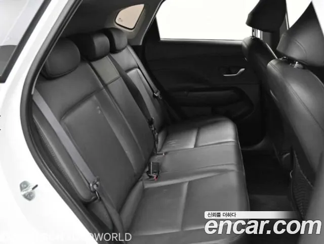 Hyundai Kona — Фото автомобиля 12