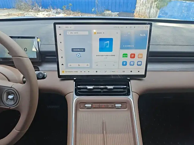 Wuling Starlight S — Фото автомобиля 12