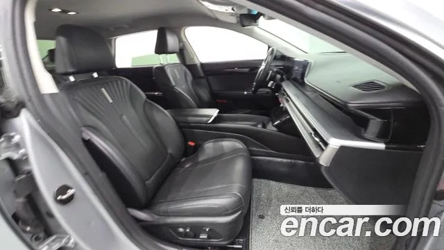 Hyundai Grandeur Grandeur (GN7) 3.5 LPG 2WD (Такси) — Фото автомобиля 11