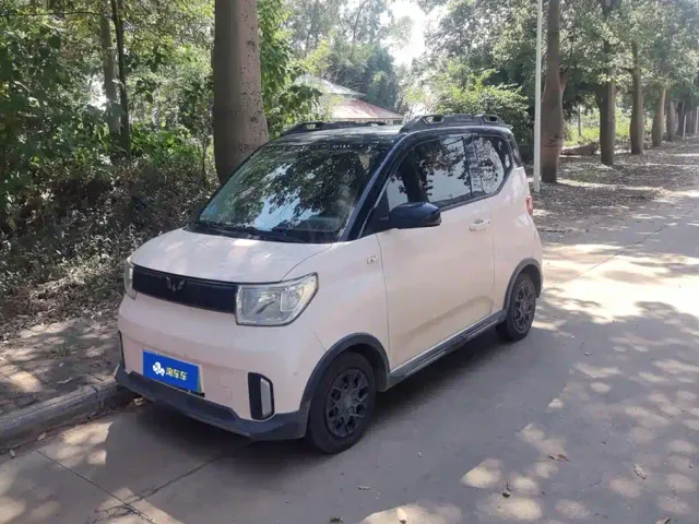 Фотография автомобиля — Wuling Hongguang Mini EV