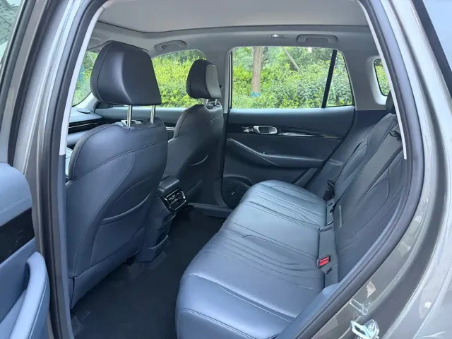 Geely Galaxy E5 — Фото автомобиля 9