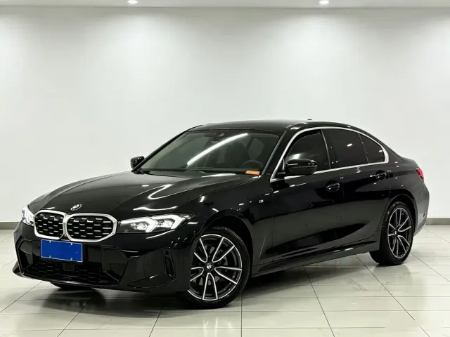 Фотография автомобиля — BMW 3 Series