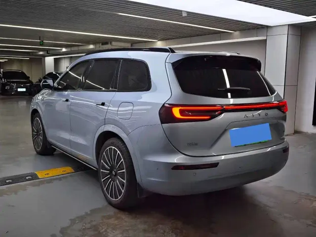 Aito M7 — Фото автомобиля 14