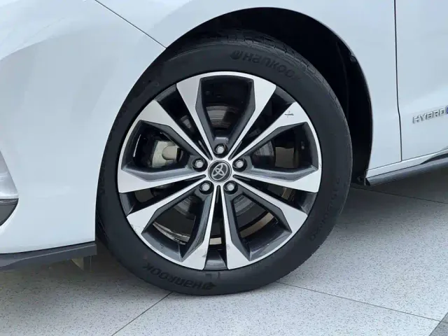 Toyota Granvia — Фото автомобиля 9