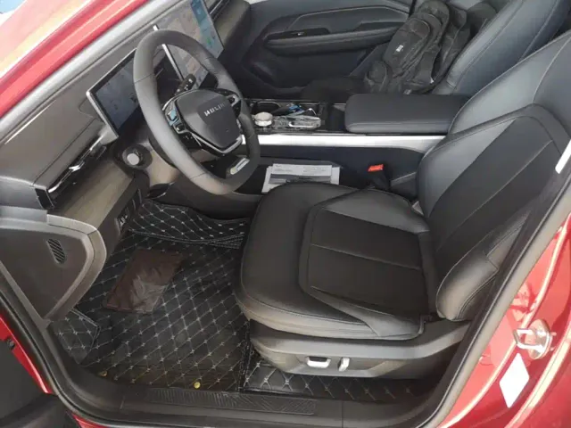 Wuling Starlight — Фото автомобиля 14