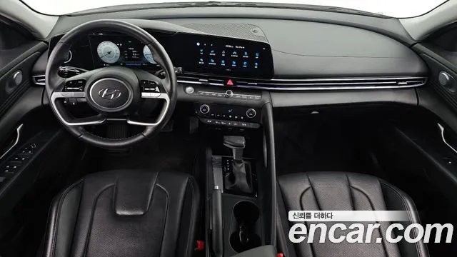 Hyundai Avante CN7 — Фото автомобиля 10