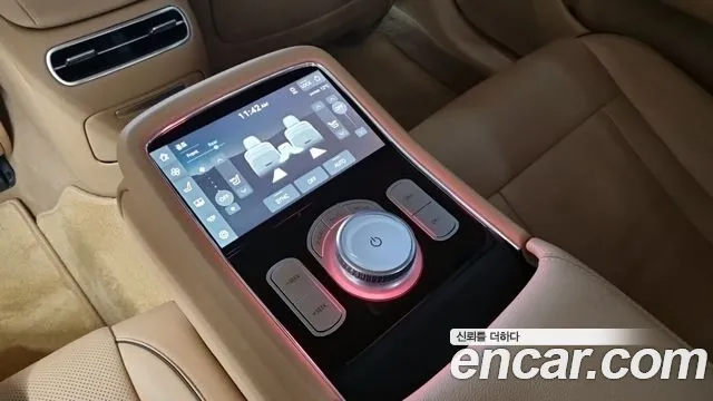 Genesis G90 Бензин 3.5 турбо AWD — Фото автомобиля 12