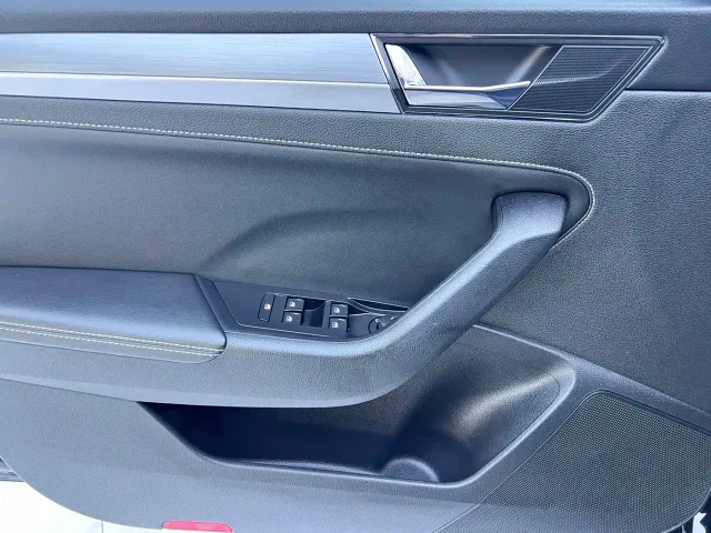 Skoda Superb — Фото автомобиля 8